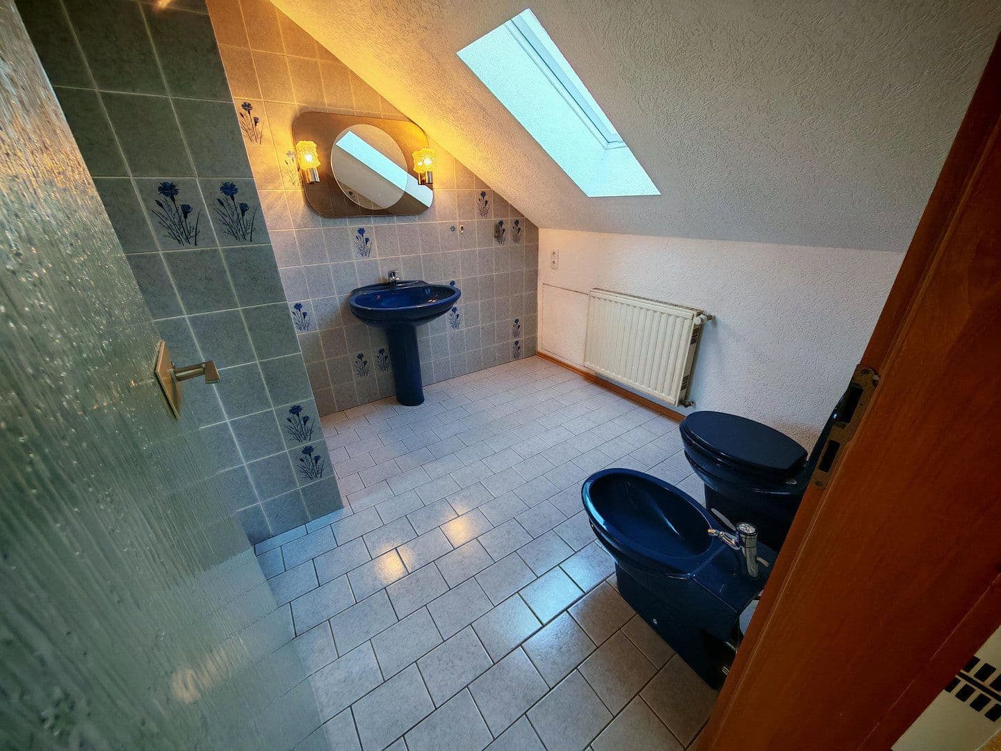 Prodej domu 230 m², pozemek 334 m², Frankenthal, Porýní-Falc Prodej domu 230 m², pozemek 334 m², Frankenthal, Porýní-Falc