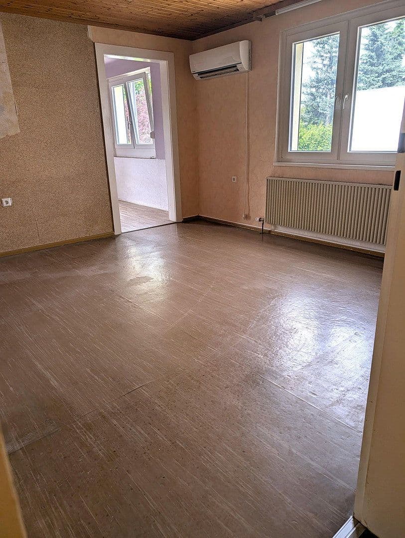Prodej domu 105 m², pozemek 760 m², Finkenweg 19, Frankenthal, Porýní-Falc Prodej domu 105 m², pozemek 760 m², Finkenweg 19, Frankenthal, Porýní-Falc