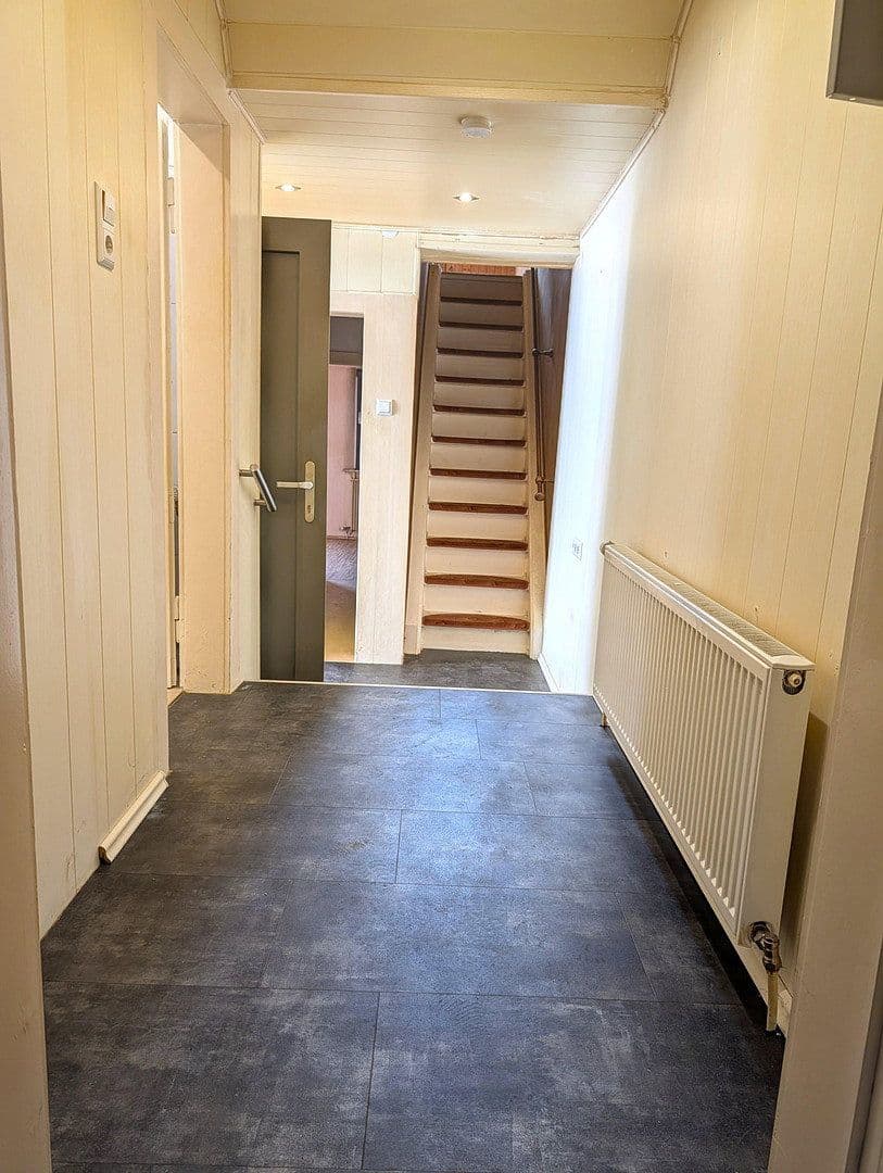 Prodej domu 105 m², pozemek 760 m², Finkenweg 19, Frankenthal, Porýní-Falc Prodej domu 105 m², pozemek 760 m², Finkenweg 19, Frankenthal, Porýní-Falc