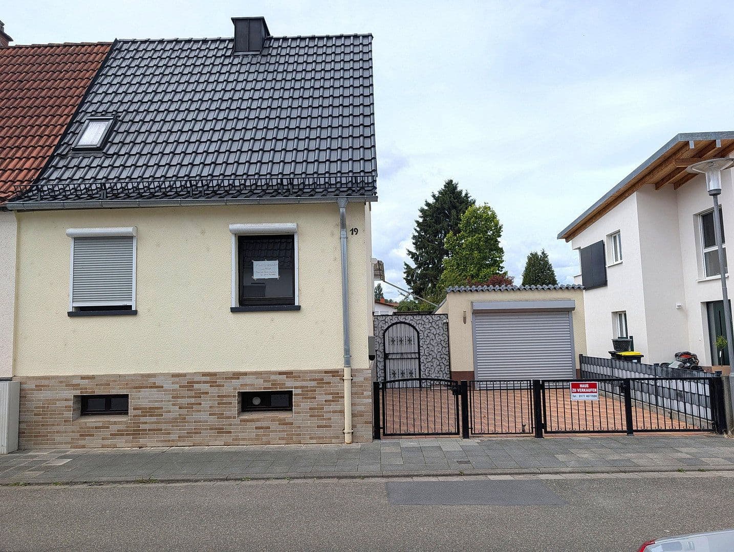 Prodej domu 105 m², pozemek 760 m², Finkenweg 19, Frankenthal, Porýní-Falc Prodej domu 105 m², pozemek 760 m², Finkenweg 19, Frankenthal, Porýní-Falc