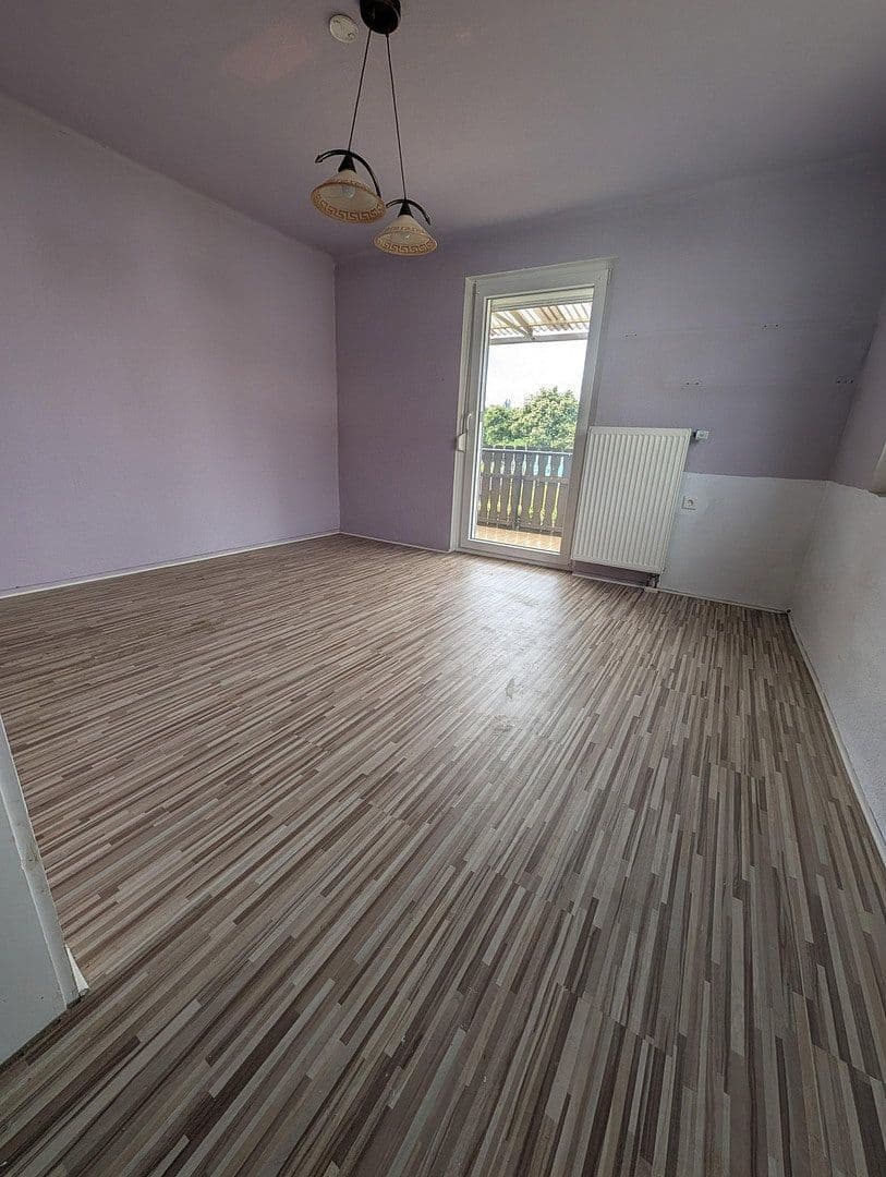 Prodej domu 105 m², pozemek 760 m², Finkenweg 19, Frankenthal, Porýní-Falc Prodej domu 105 m², pozemek 760 m², Finkenweg 19, Frankenthal, Porýní-Falc