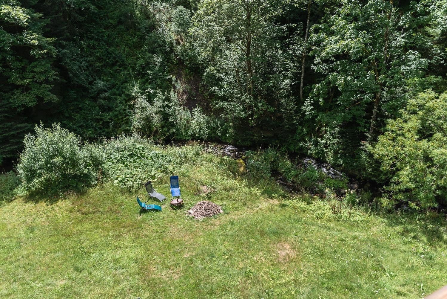 Prodej domu 311 m², pozemek 15.601 m², Breitnau, Bádensko-Württembersko Prodej domu 311 m², pozemek 15.601 m², Breitnau, Bádensko-Württembersko
