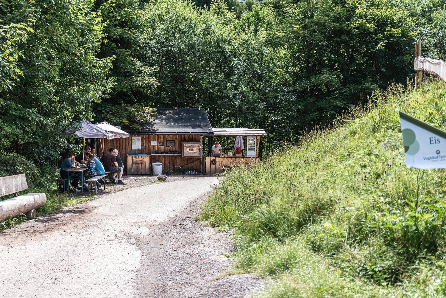 Prodej domu 311 m², pozemek 15.601 m², Breitnau, Bádensko-Württembersko Prodej domu 311 m², pozemek 15.601 m², Breitnau, Bádensko-Württembersko