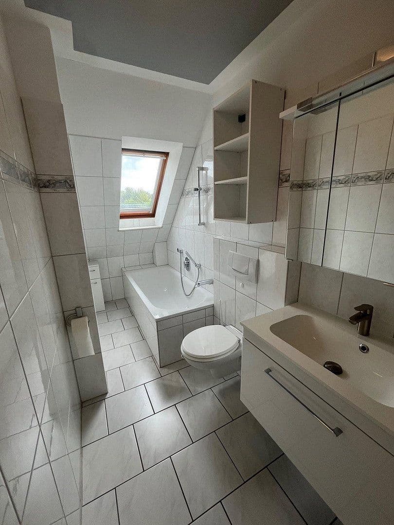 Pronájem bytu 4+1 85 m², Mühlenkoppel 2, Kisdorf, Šlesvicko-Holštýnsko Pronájem bytu 4+1 85 m², Mühlenkoppel 2, Kisdorf, Šlesvicko-Holštýnsko