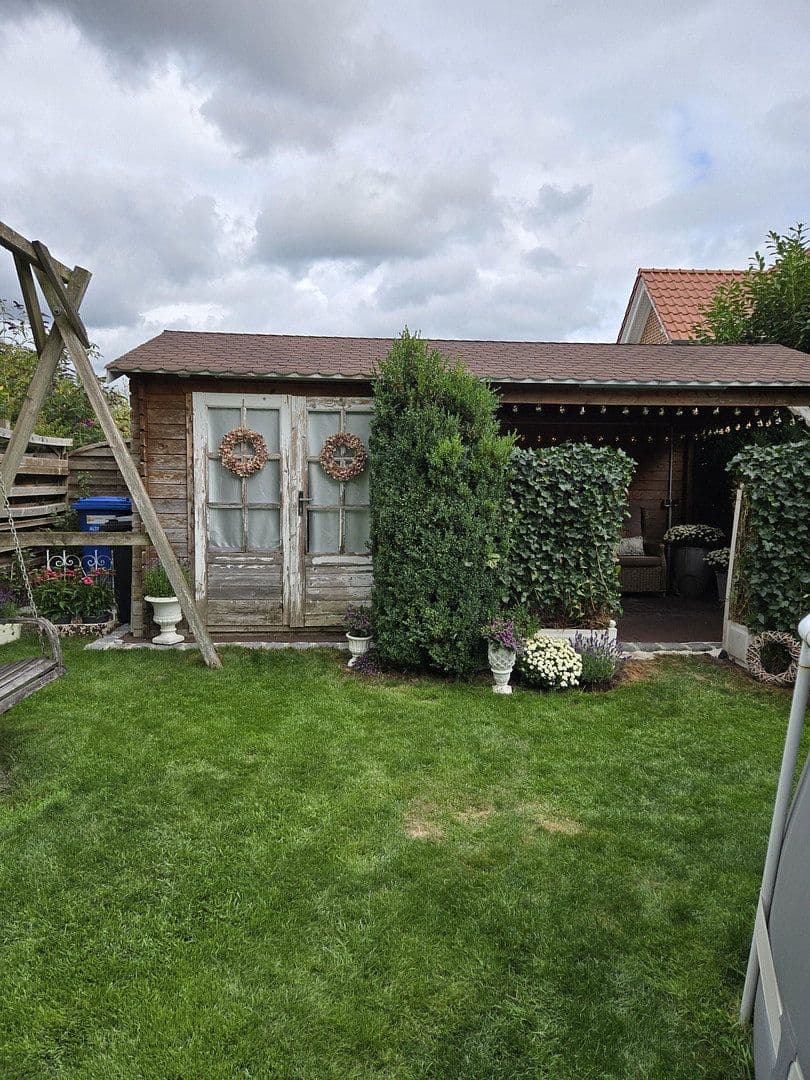 Prodej domu 219 m², pozemek 750 m², Kirchlinteln, Dolní Sasko Prodej domu 219 m², pozemek 750 m², Kirchlinteln, Dolní Sasko
