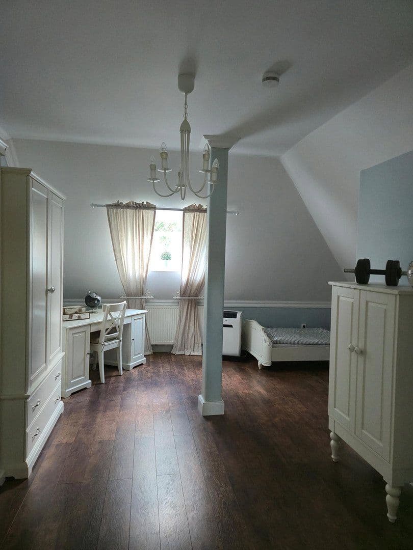Prodej domu 219 m², pozemek 750 m², Kirchlinteln, Dolní Sasko Prodej domu 219 m², pozemek 750 m², Kirchlinteln, Dolní Sasko