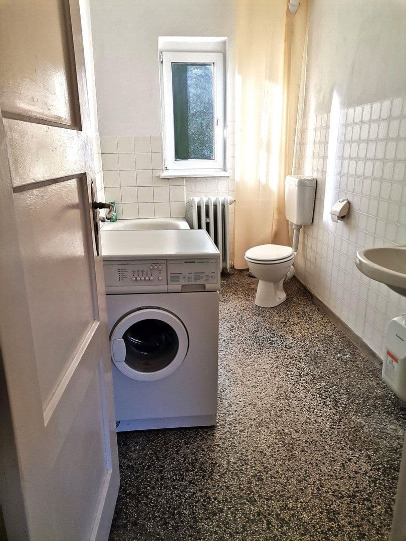 Prodej domu 157 m², pozemek 701 m², Berlin Mahlsdorf, Berlín Prodej domu 157 m², pozemek 701 m², Berlin Mahlsdorf, Berlín