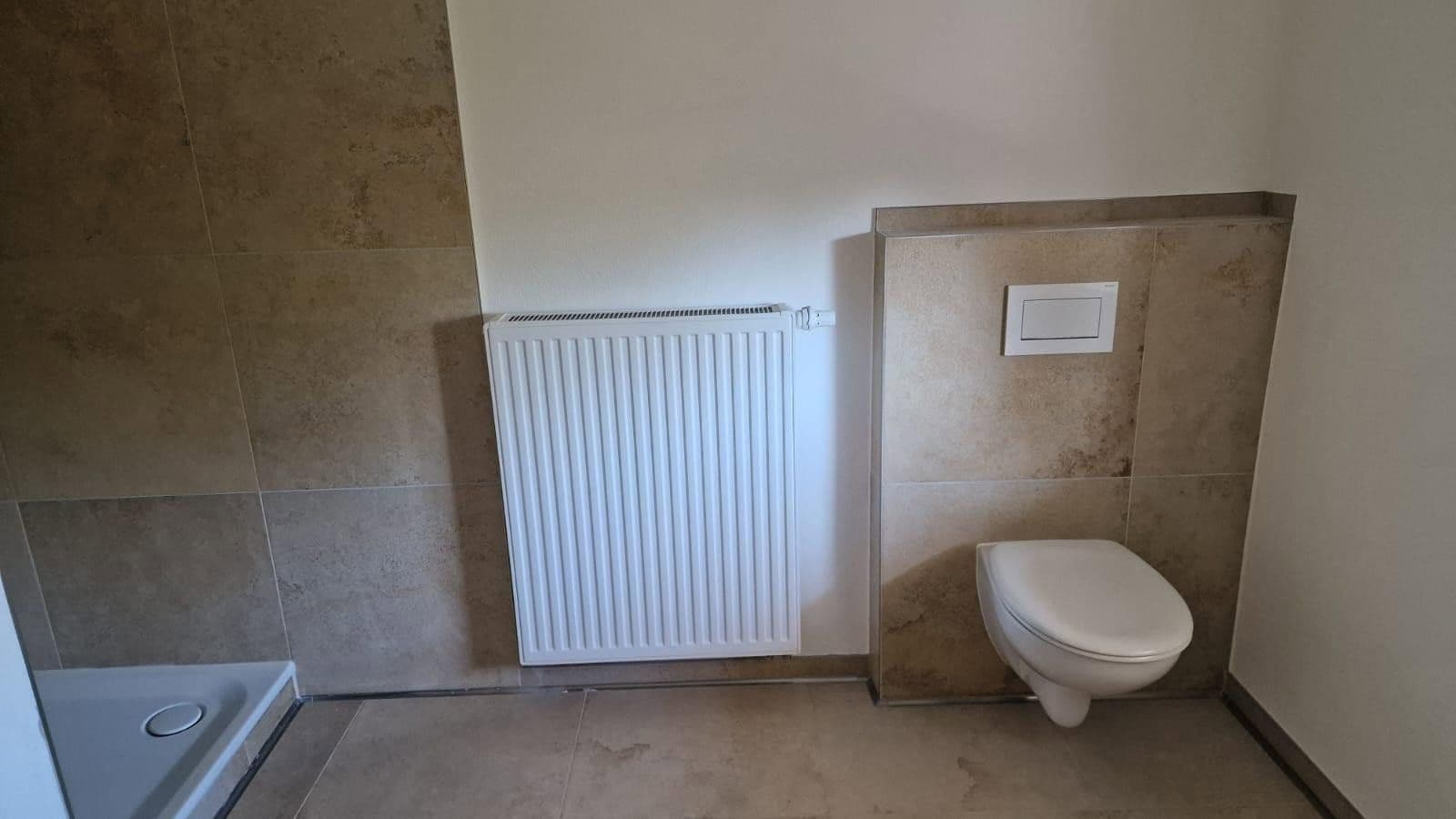 Prodej domu 230 m², pozemek 640 m², Am Lech 1 1/2, Unterdießen, Bavorsko Prodej domu 230 m², pozemek 640 m², Am Lech 1 1/2, Unterdießen, Bavorsko