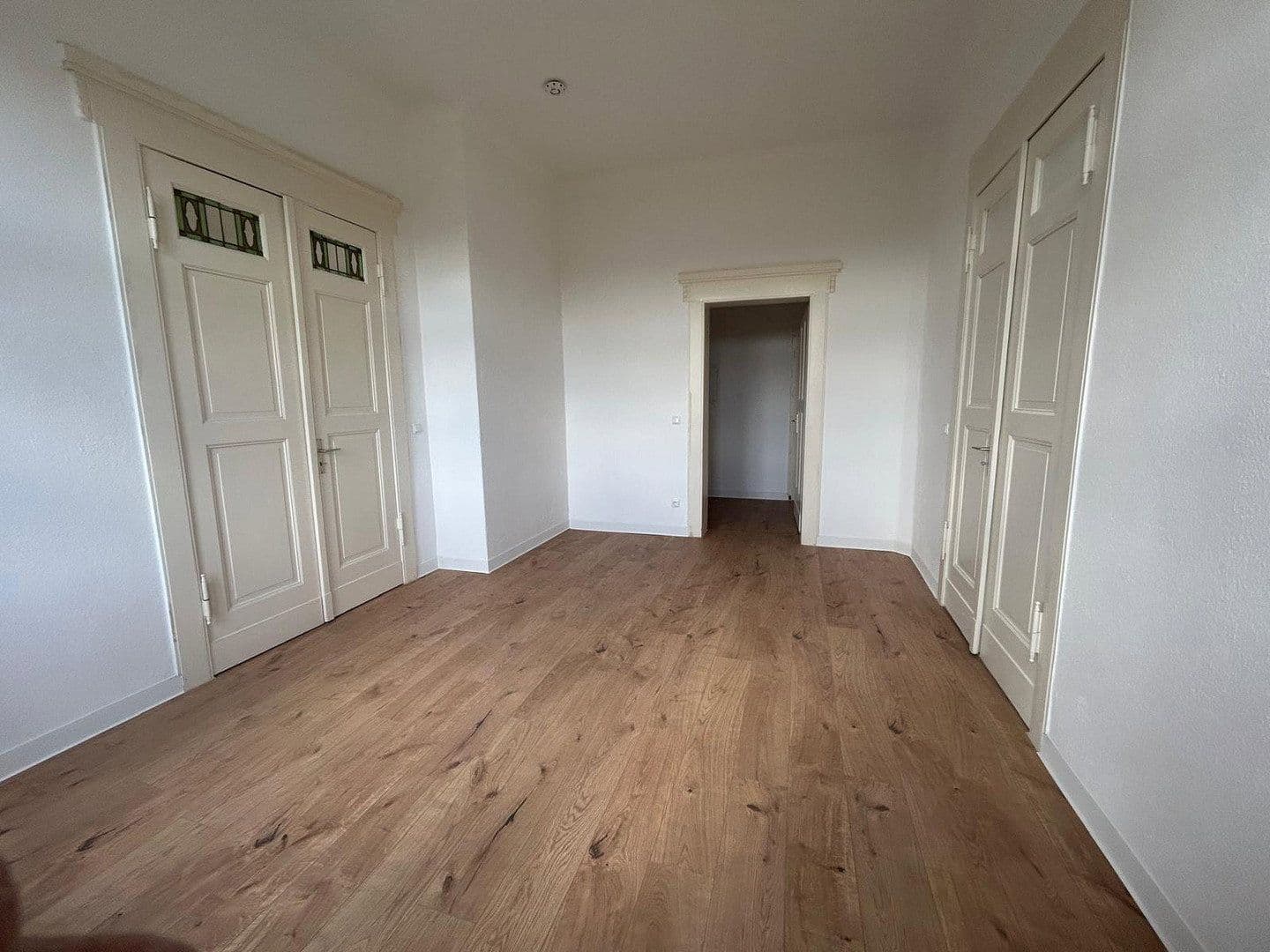 Pronájem bytu 4+1 103 m², Paracelsusstraße 2c, Halle, Sasko-Anhaltsko Pronájem bytu 4+1 103 m², Paracelsusstraße 2c, Halle, Sasko-Anhaltsko