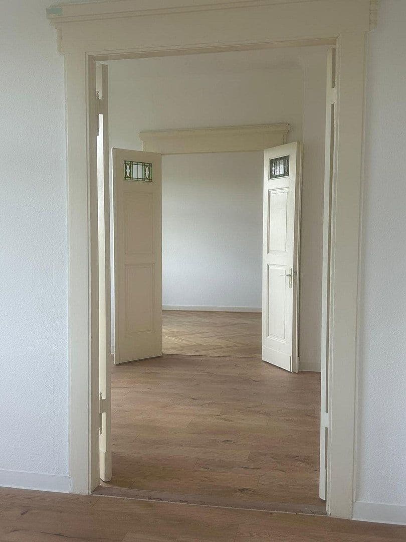 Pronájem bytu 4+1 103 m², Paracelsusstraße 2c, Halle, Sasko-Anhaltsko Pronájem bytu 4+1 103 m², Paracelsusstraße 2c, Halle, Sasko-Anhaltsko