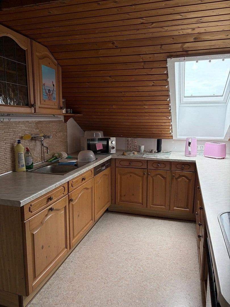 Pronájem bytu 2+1 75 m², Oberweilbach 6, Hebertshausen, Bavorsko Pronájem bytu 2+1 75 m², Oberweilbach 6, Hebertshausen, Bavorsko