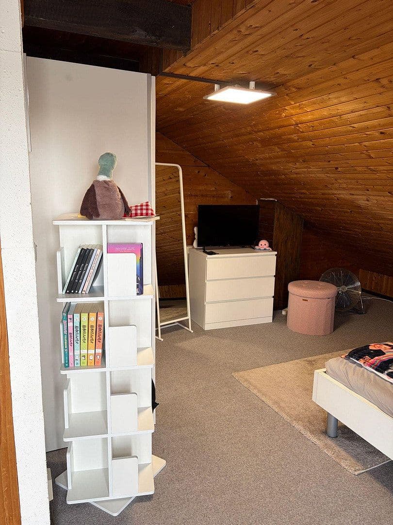 Pronájem bytu 2+1 75 m², Oberweilbach 6, Hebertshausen, Bavorsko Pronájem bytu 2+1 75 m², Oberweilbach 6, Hebertshausen, Bavorsko