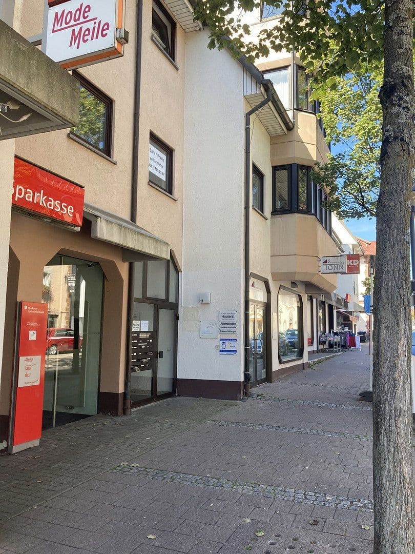 Pronájem kanceláře 160 m², Hauptstr. 17, Titisee-Neustadt, Bádensko-Württembersko Pronájem kanceláře 160 m², Hauptstr. 17, Titisee-Neustadt, Bádensko-Württembersko