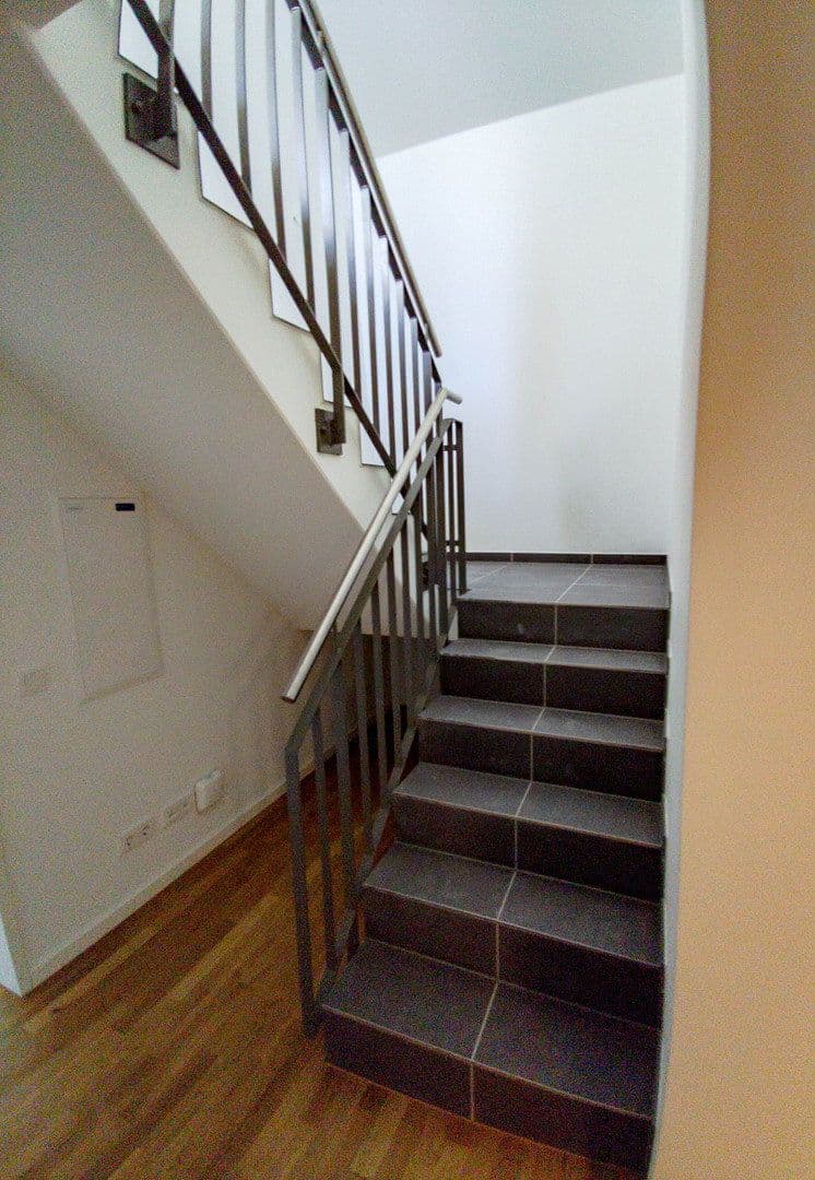 Pronájem bytu 3+1 118 m², Karolinenstr. 22, Fürth, Bavorsko Pronájem bytu 3+1 118 m², Karolinenstr. 22, Fürth, Bavorsko