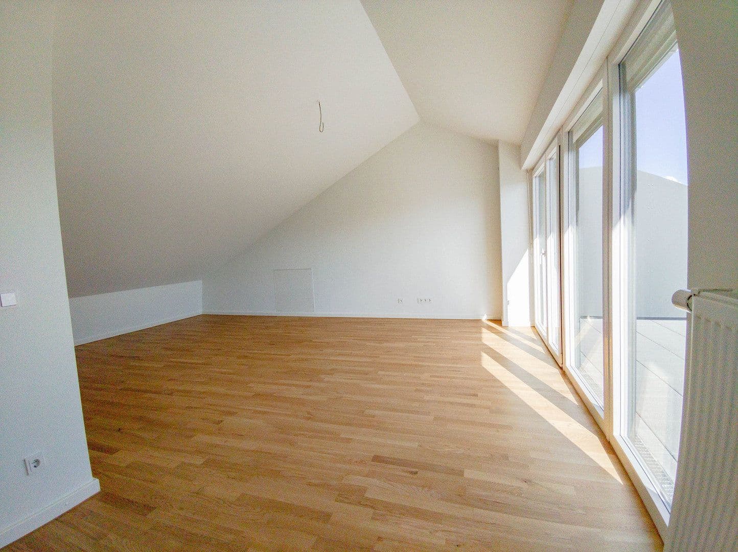 Pronájem bytu 3+1 118 m², Karolinenstr. 22, Fürth, Bavorsko Pronájem bytu 3+1 118 m², Karolinenstr. 22, Fürth, Bavorsko