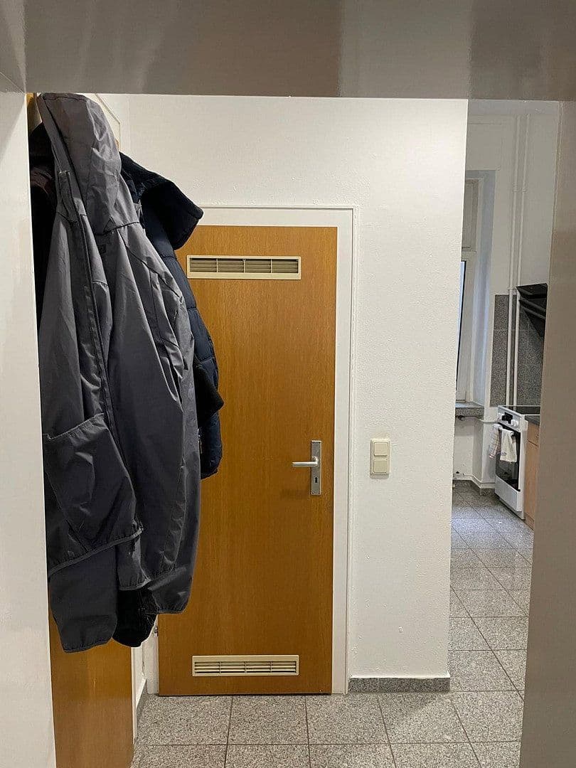 Pronájem bytu 1+1 30 m², Königsberger Allee 116, Duisburg, Severní Porýní-Vestfálsko Pronájem bytu 1+1 30 m², Königsberger Allee 116, Duisburg, Severní Porýní-Vestfálsko