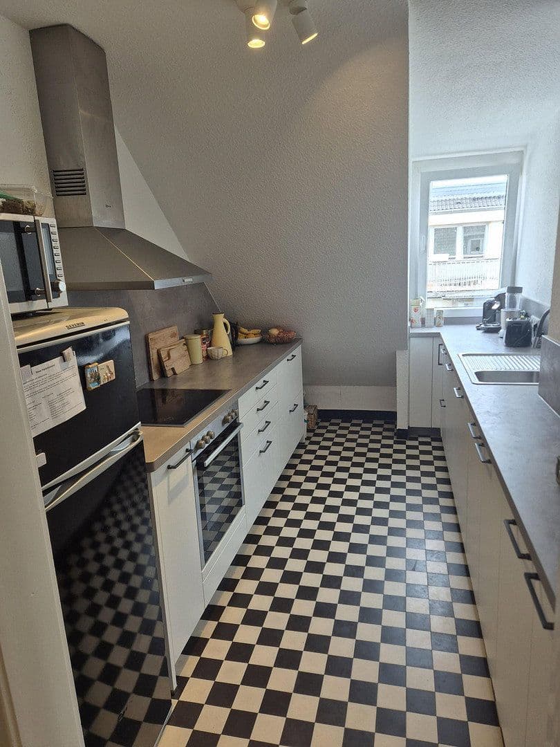 Pronájem bytu 3+1 61 m², Ludwig-Wolker Str 3, Düsseldorf, Severní Porýní-Vestfálsko Pronájem bytu 3+1 61 m², Ludwig-Wolker Str 3, Düsseldorf, Severní Porýní-Vestfálsko