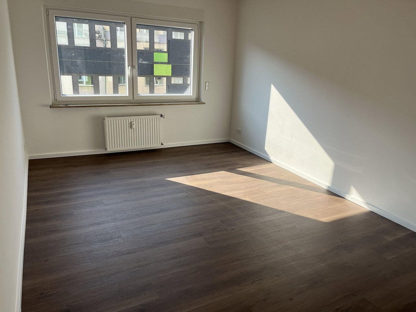 Pronájem bytu 3+kk 92 m², St.-Anton-Str. 21, Krefeld, Severní Porýní-Vestfálsko Pronájem bytu 3+kk 92 m², St.-Anton-Str. 21, Krefeld, Severní Porýní-Vestfálsko