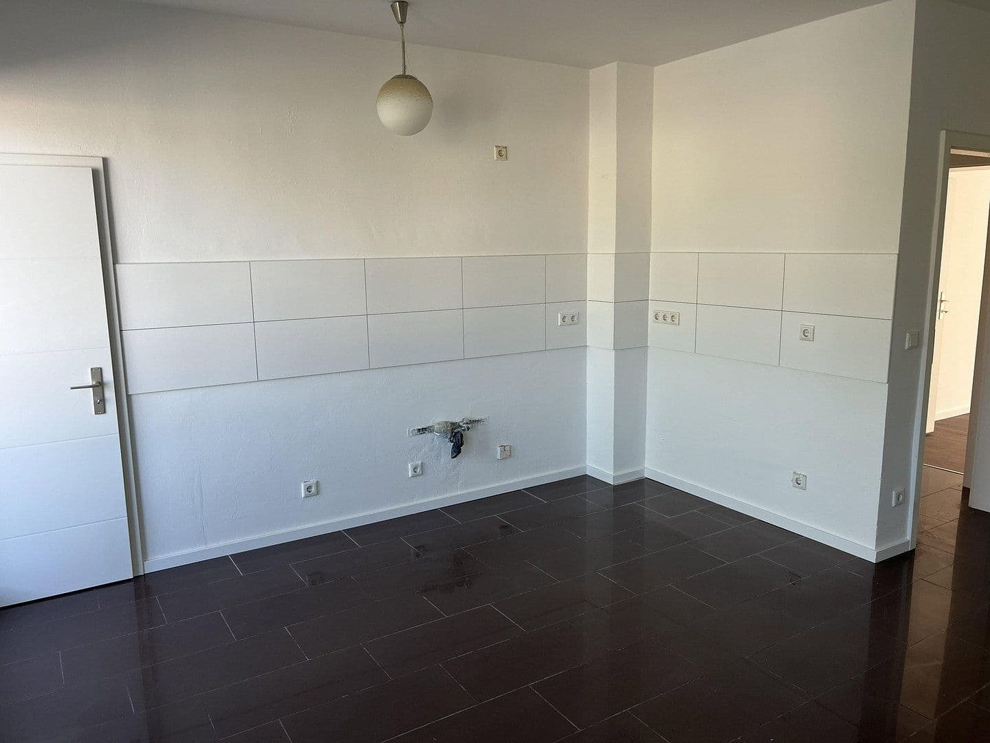 Pronájem bytu 3+kk 92 m², St.-Anton-Str. 21, Krefeld, Severní Porýní-Vestfálsko Pronájem bytu 3+kk 92 m², St.-Anton-Str. 21, Krefeld, Severní Porýní-Vestfálsko