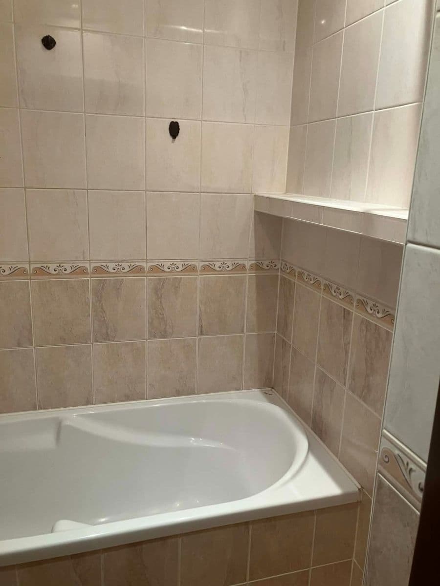 Prodej bytu 2+1 53 m², Kpt. Jaroše, Orlová, Moravskoslezský kraj Prodej bytu 2+1 53 m², Kpt. Jaroše, Orlová, Moravskoslezský kraj