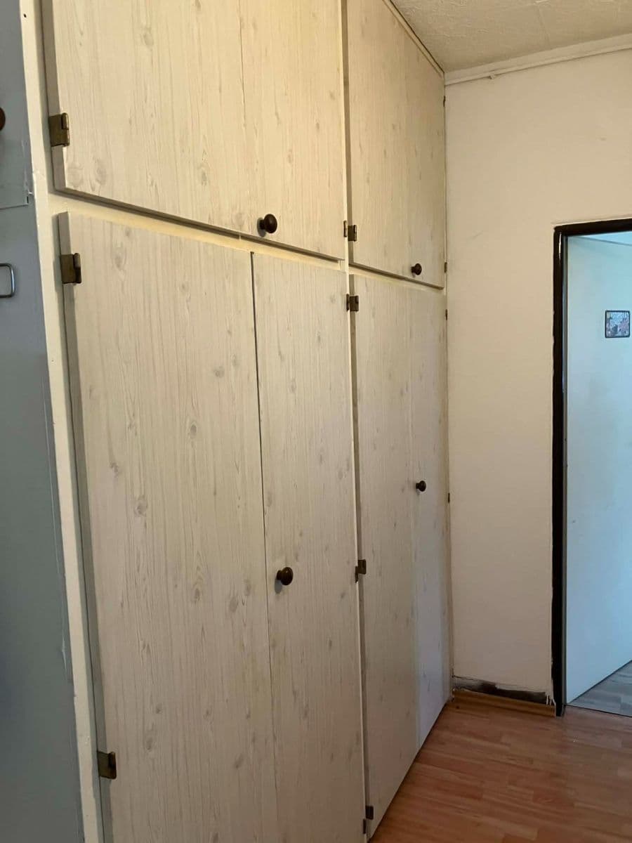 Prodej bytu 2+1 53 m², Kpt. Jaroše, Orlová, Moravskoslezský kraj Prodej bytu 2+1 53 m², Kpt. Jaroše, Orlová, Moravskoslezský kraj