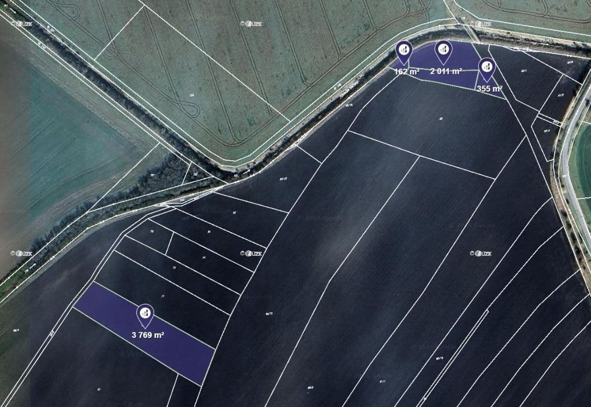 Prodej pozemku 74.702 m², Křinec, Středočeský kraj Prodej pozemku 74.702 m², Křinec, Středočeský kraj