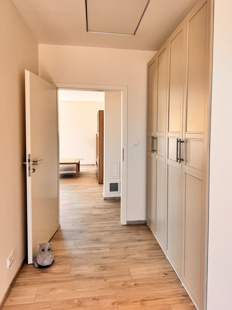 Prodej domu 160 m², pozemek 642 m², Akátová, Králův Dvůr, Středočeský kraj Prodej domu 160 m², pozemek 642 m², Akátová, Králův Dvůr, Středočeský kraj