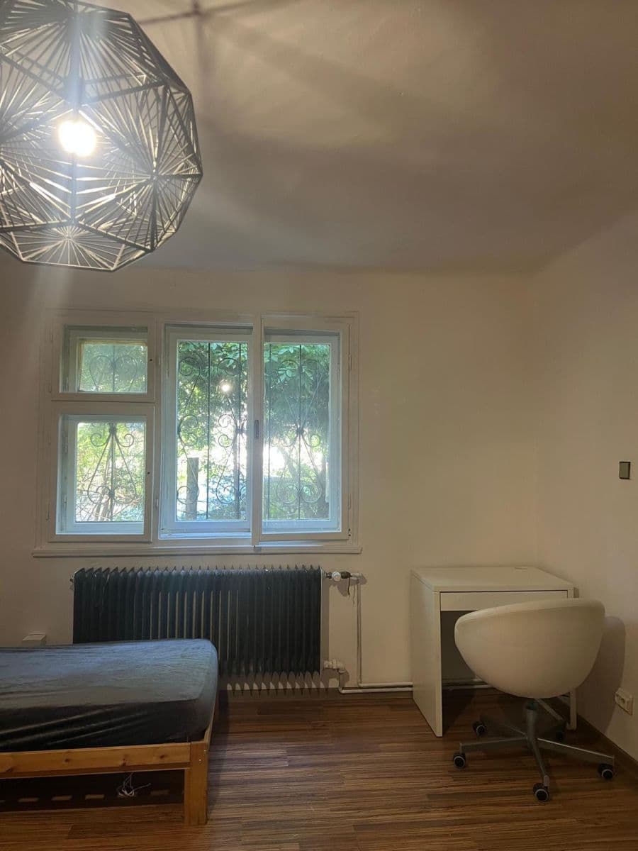 Pronájem domu 25 m², pozemek 200 m², Nad Elektrárnou, Praha, Praha Pronájem domu 25 m², pozemek 200 m², Nad Elektrárnou, Praha, Praha