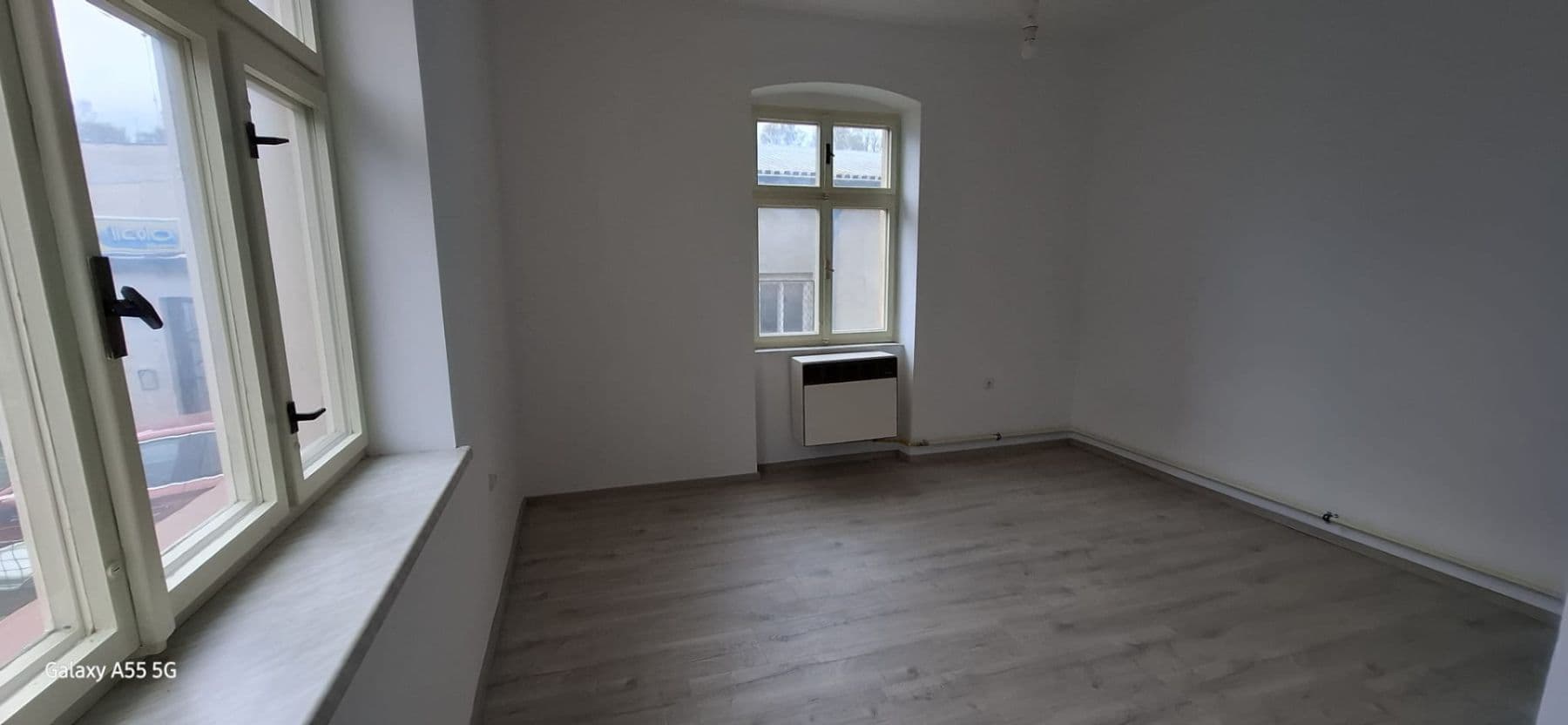 Pronájem bytu 1+1 32 m², Hanychovská, Liberec, Liberecký kraj Pronájem bytu 1+1 32 m², Hanychovská, Liberec, Liberecký kraj