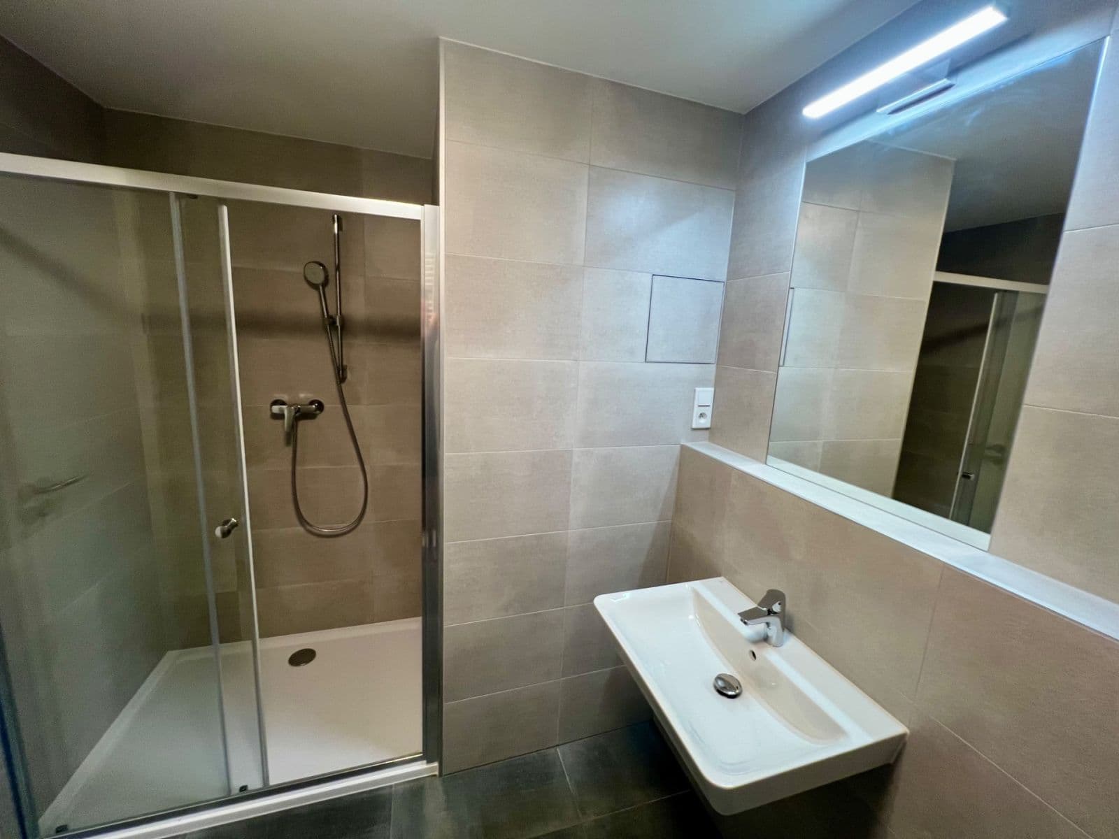 Pronájem bytu 1+kk 35 m², Hodkovická, Praha, Praha Pronájem bytu 1+kk 35 m², Hodkovická, Praha, Praha