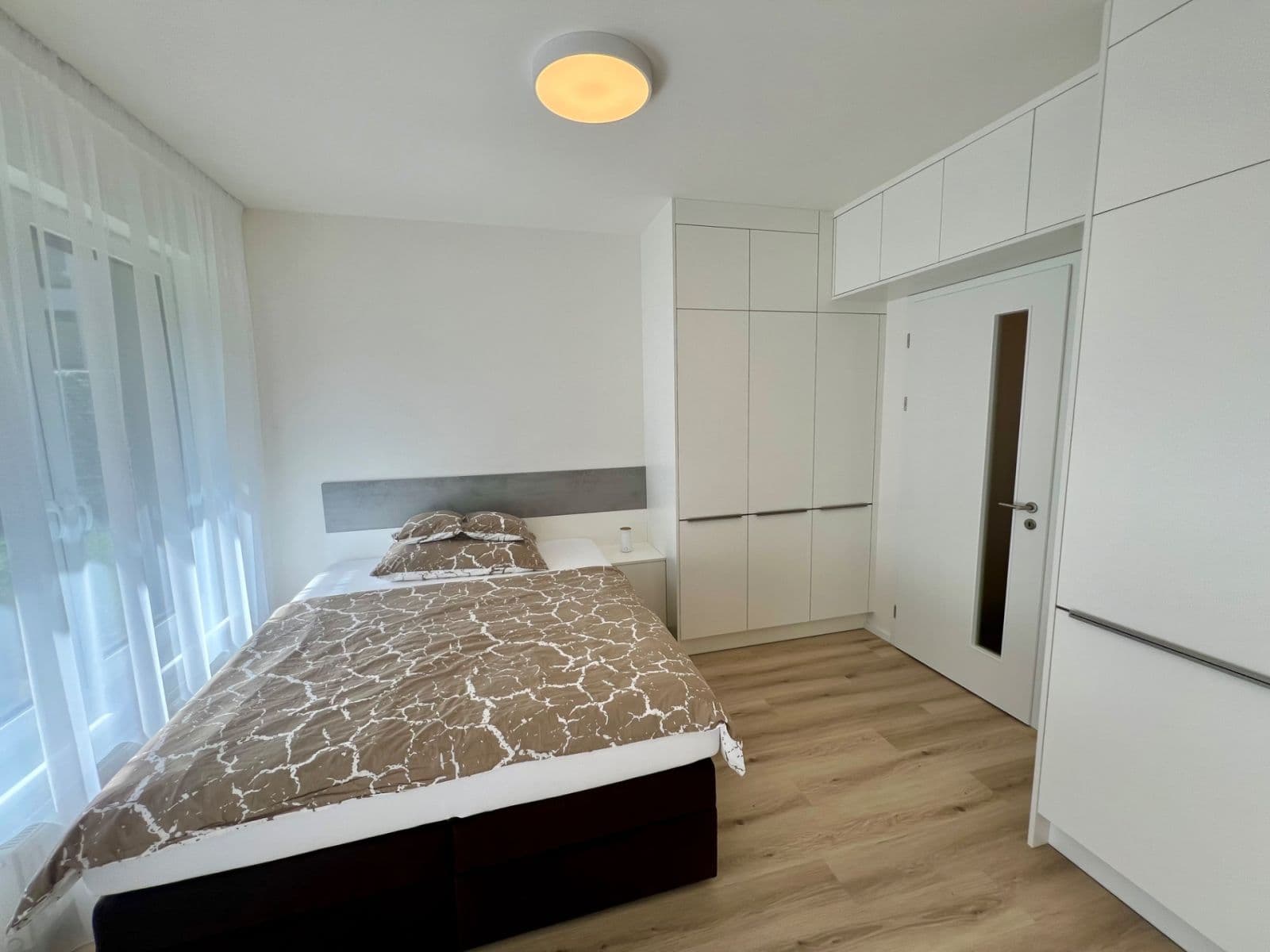 Pronájem bytu 1+kk 35 m², Hodkovická, Praha, Praha Pronájem bytu 1+kk 35 m², Hodkovická, Praha, Praha