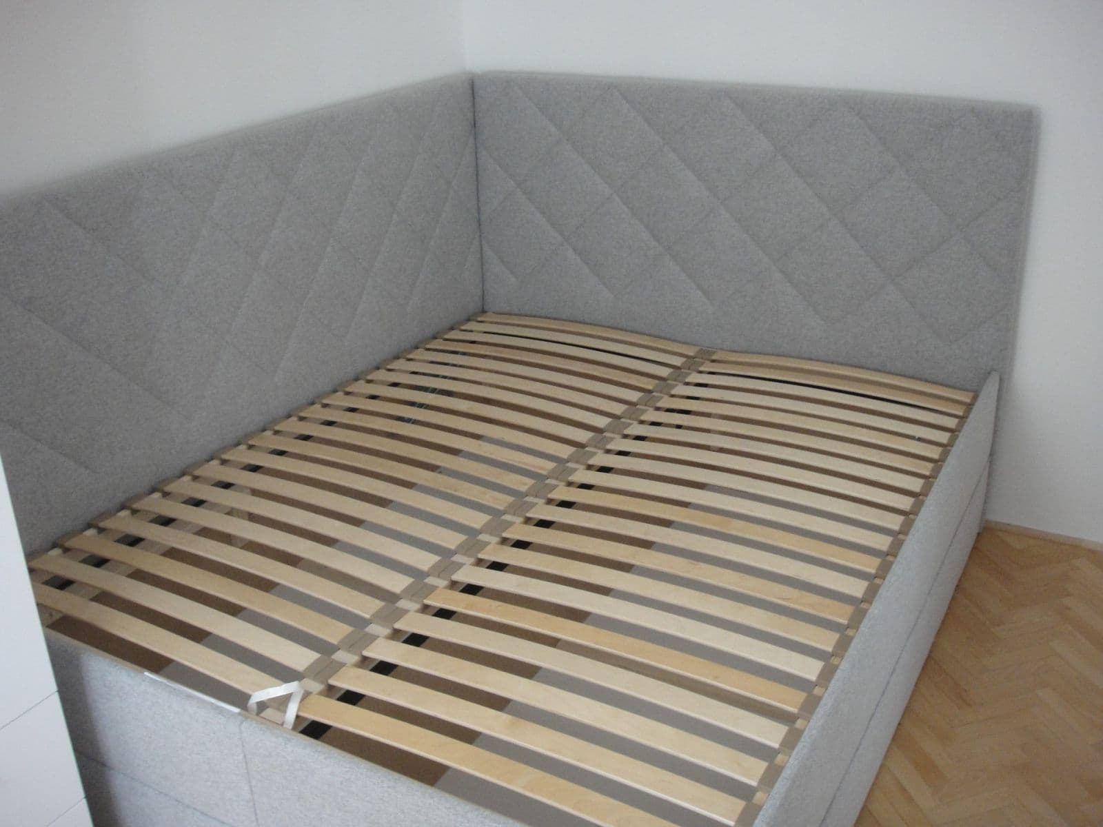 Pronájem bytu 2+kk 40 m², Za vodojemem, Olomouc, Olomoucký kraj Pronájem bytu 2+kk 40 m², Za vodojemem, Olomouc, Olomoucký kraj