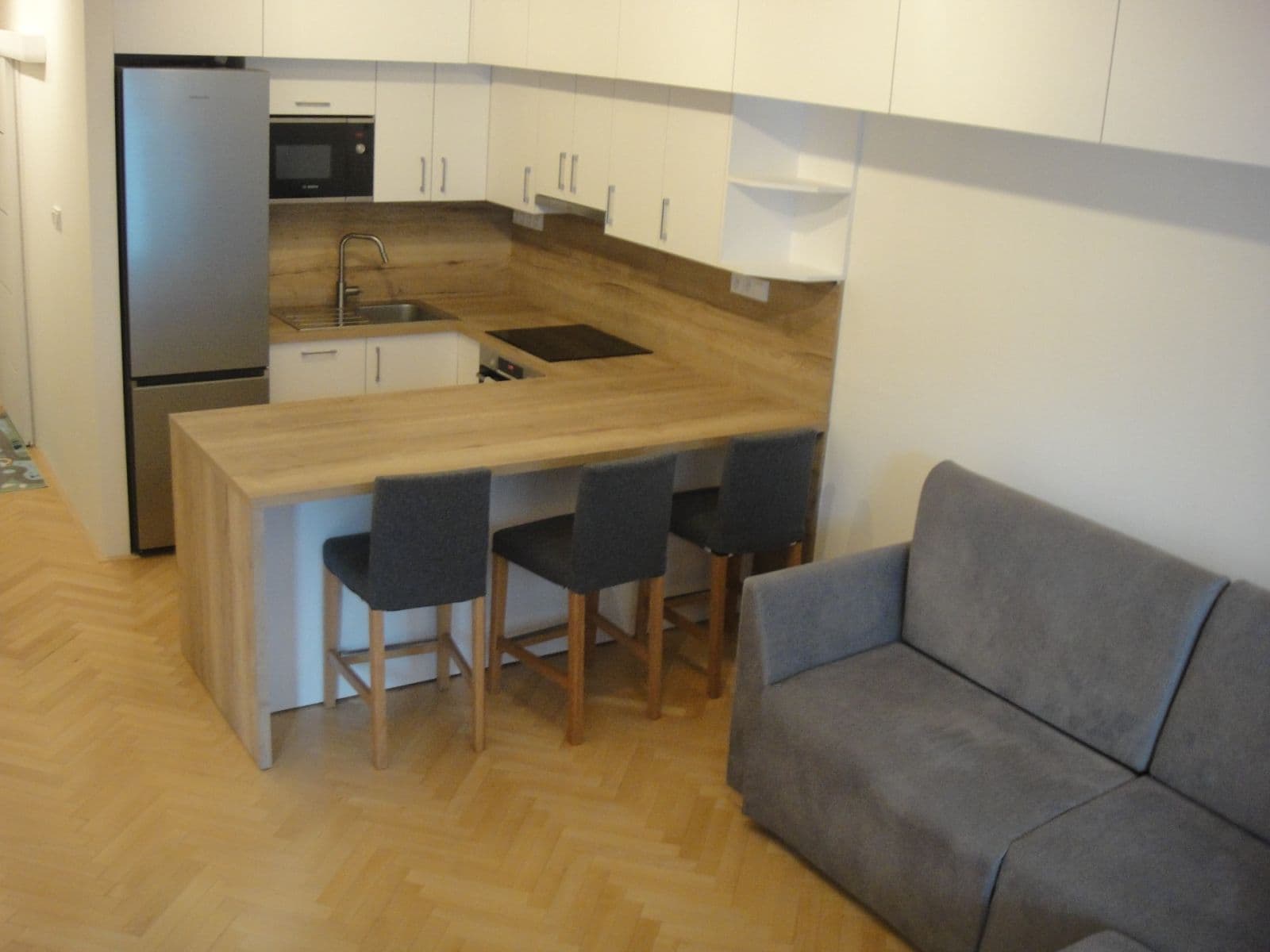Pronájem bytu 2+kk 40 m², Za vodojemem, Olomouc, Olomoucký kraj Pronájem bytu 2+kk 40 m², Za vodojemem, Olomouc, Olomoucký kraj