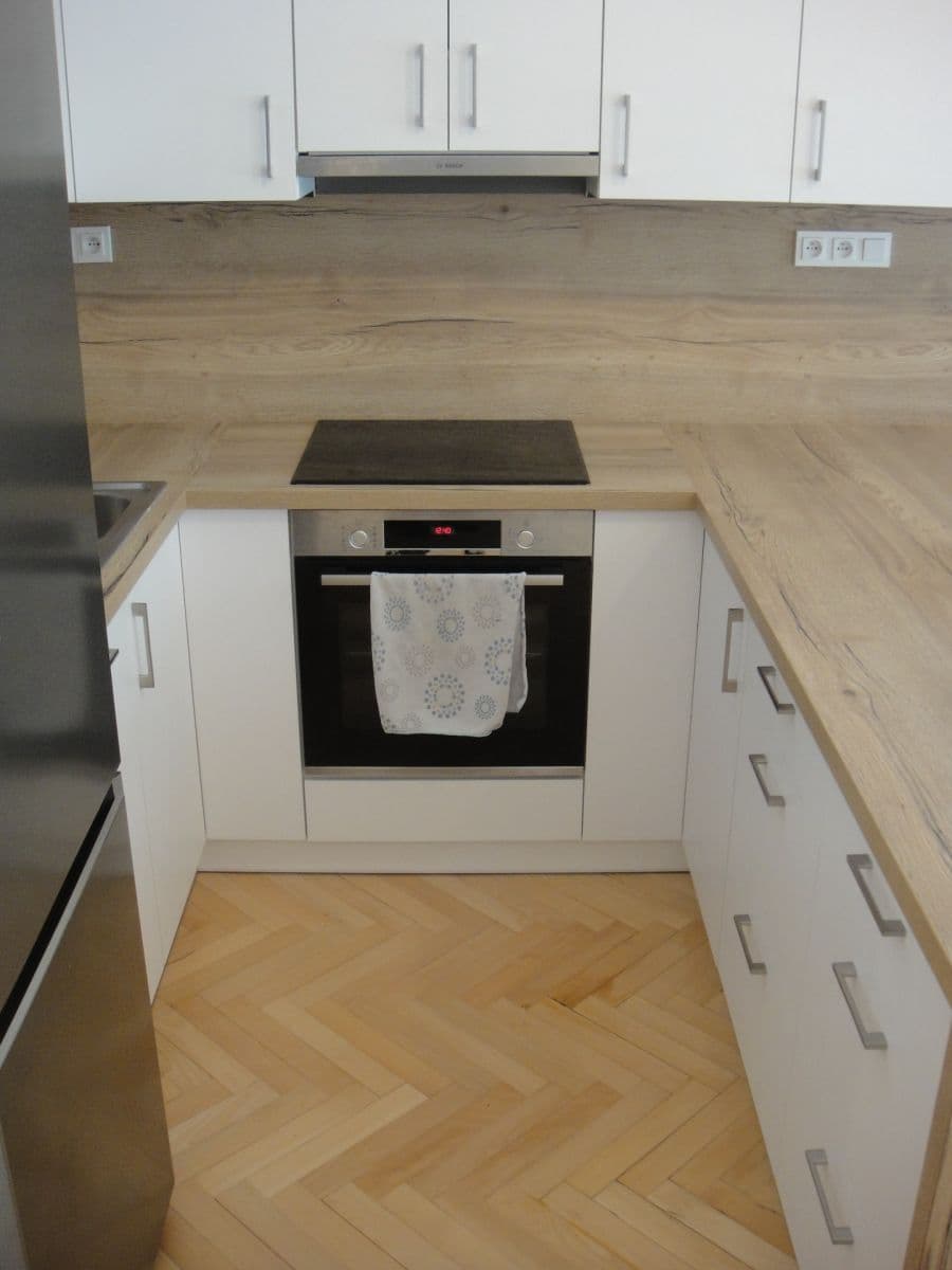 Pronájem bytu 2+kk 40 m², Za vodojemem, Olomouc, Olomoucký kraj Pronájem bytu 2+kk 40 m², Za vodojemem, Olomouc, Olomoucký kraj
