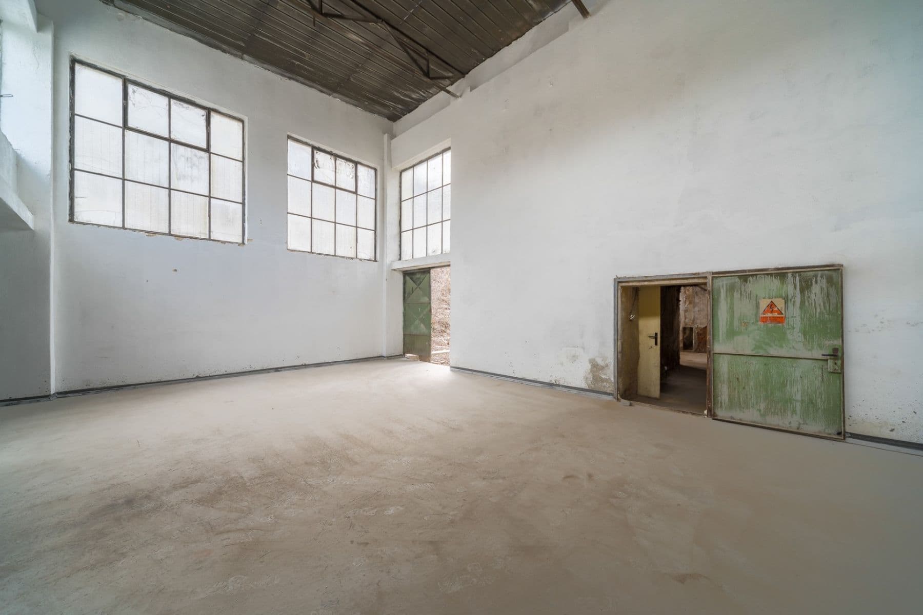 Prodej nebytového prostoru 863 m², Havlíčkova, Bílovice nad Svitavou, Jihomoravský kraj Prodej nebytového prostoru 863 m², Havlíčkova, Bílovice nad Svitavou, Jihomoravský kraj