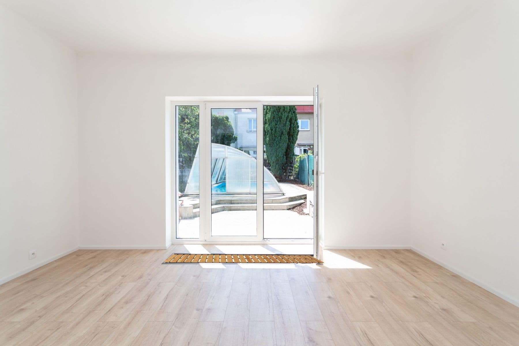 Prodej domu 150 m², pozemek 143 m², Slunečnicová, Praha, Praha Prodej domu 150 m², pozemek 143 m², Slunečnicová, Praha, Praha