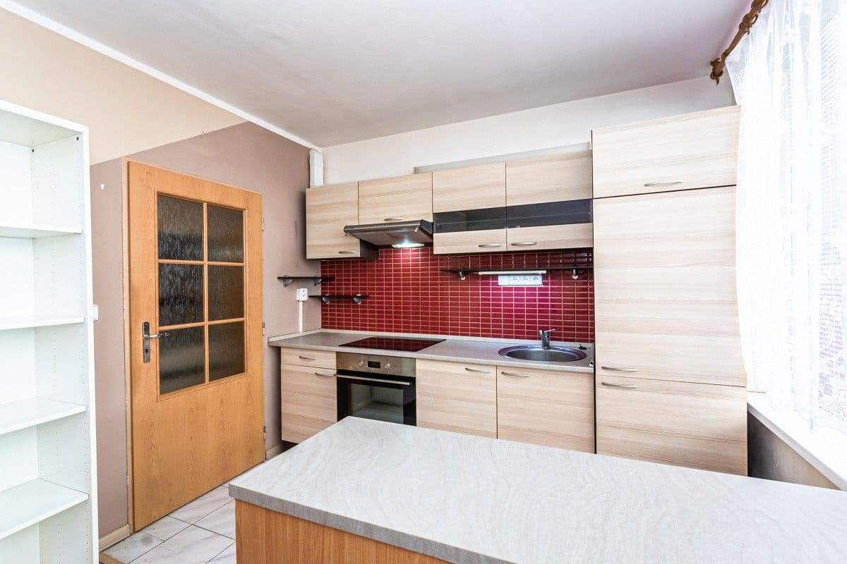 Prodej bytu 2+kk 38 m², Poznaňská, Praha, Praha Prodej bytu 2+kk 38 m², Poznaňská, Praha, Praha