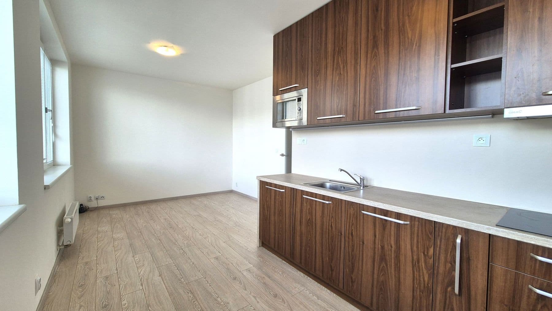Pronájem bytu 1+kk 24 m², Markůvky, Brno, Jihomoravský kraj Pronájem bytu 1+kk 24 m², Markůvky, Brno, Jihomoravský kraj
