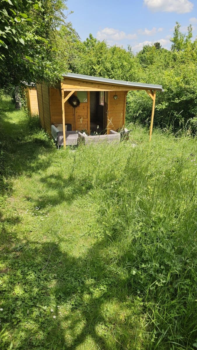 Pronájem pozemku 300 m², Brno, Jihomoravský kraj Pronájem pozemku 300 m², Brno, Jihomoravský kraj