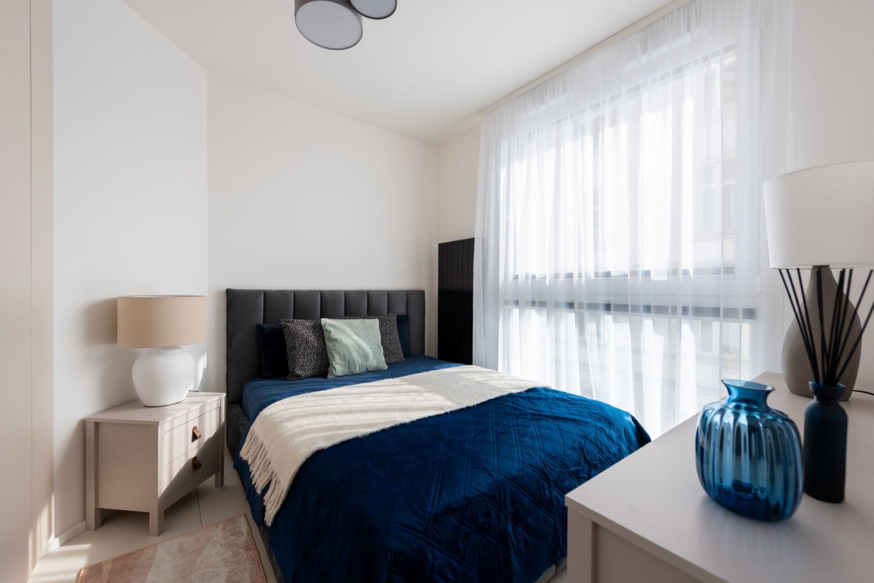 Pronájem bytu 2+kk 39 m², Krymská, Praha, Praha Pronájem bytu 2+kk 39 m², Krymská, Praha, Praha