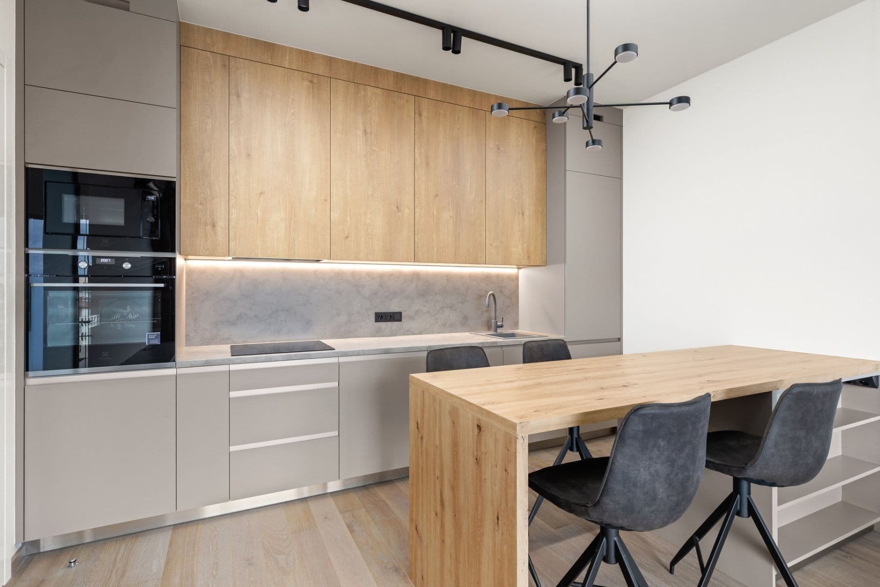Pronájem bytu 2+kk 63 m², Vítězné náměstí, Praha, Praha Pronájem bytu 2+kk 63 m², Vítězné náměstí, Praha, Praha