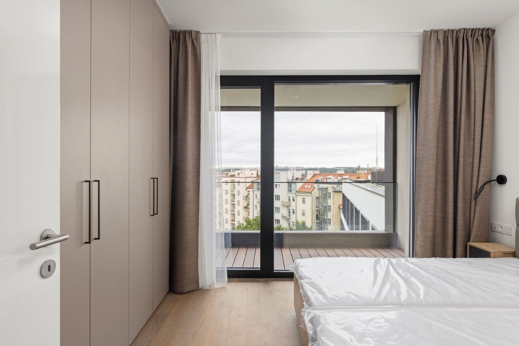 Pronájem bytu 2+kk 63 m², Vítězné náměstí, Praha, Praha Pronájem bytu 2+kk 63 m², Vítězné náměstí, Praha, Praha