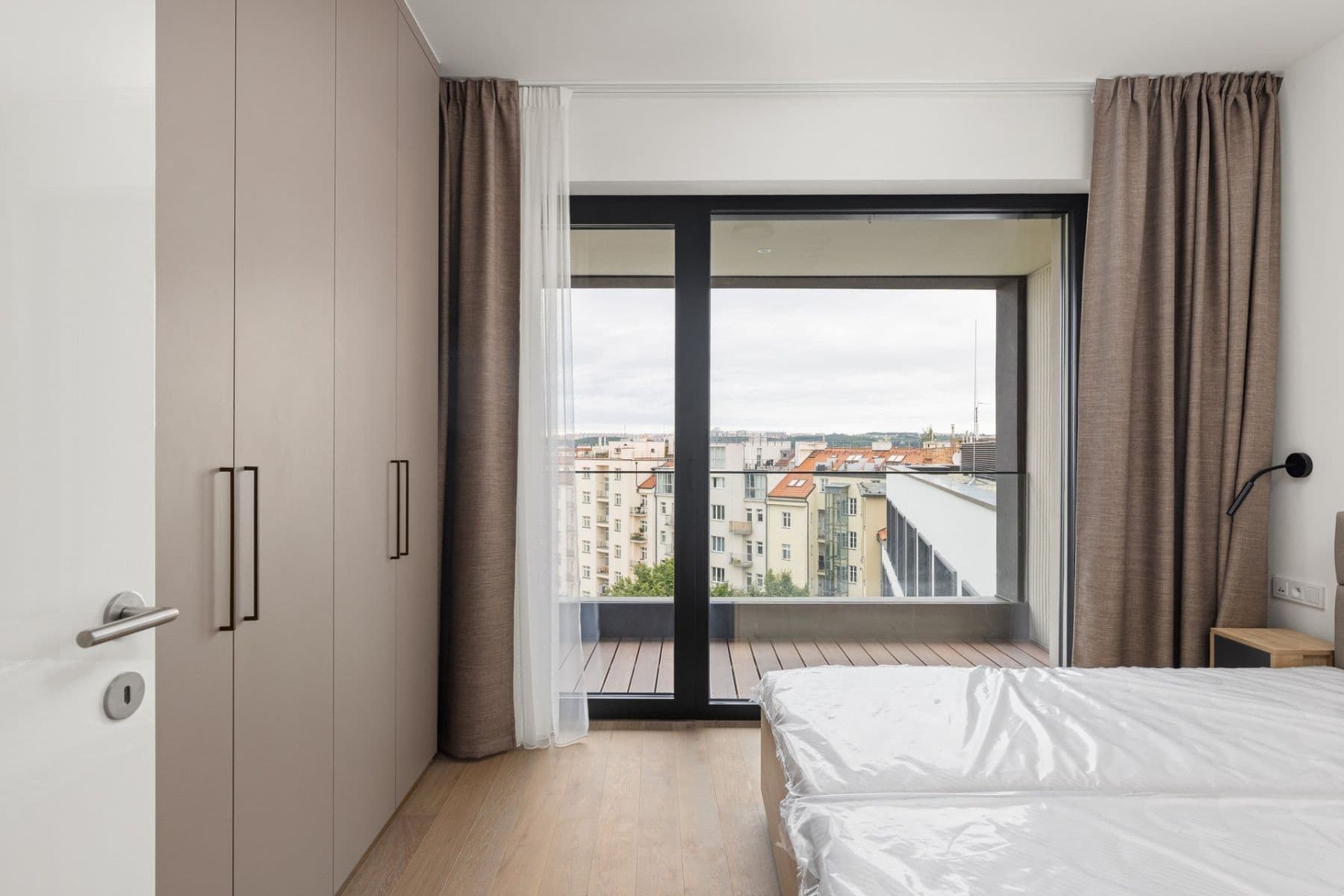 Pronájem bytu 2+kk 63 m², Vítězné náměstí, Praha, Praha Pronájem bytu 2+kk 63 m², Vítězné náměstí, Praha, Praha