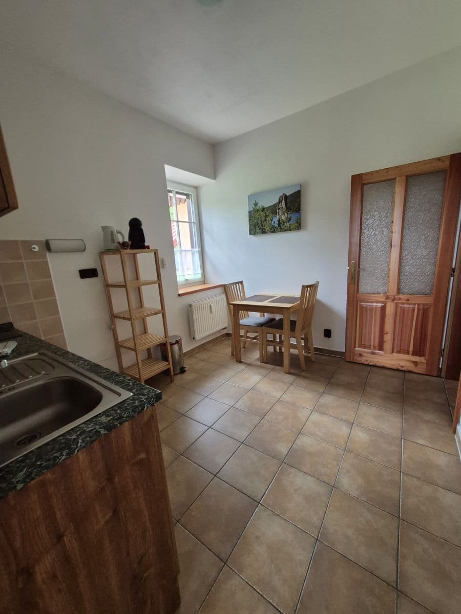 Pronájem bytu 1+1 32 m², Černý Důl, Královéhradecký kraj Pronájem bytu 1+1 32 m², Černý Důl, Královéhradecký kraj