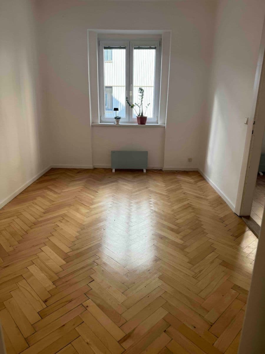 Pronájem bytu 2+kk 40 m², Vrchlického, Praha, Praha Pronájem bytu 2+kk 40 m², Vrchlického, Praha, Praha