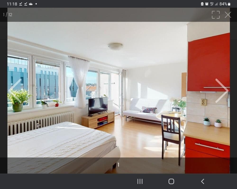 Pronájem bytu 1+kk 37 m², Banskobystrická, Praha, Praha Pronájem bytu 1+kk 37 m², Banskobystrická, Praha, Praha