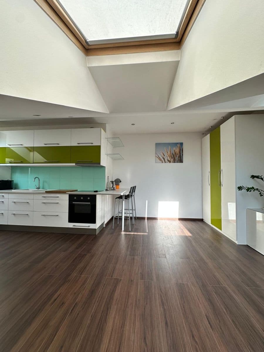 Prodej bytu 1+kk 49 m², Mladých Běchovic, Praha, Praha Prodej bytu 1+kk 49 m², Mladých Běchovic, Praha, Praha