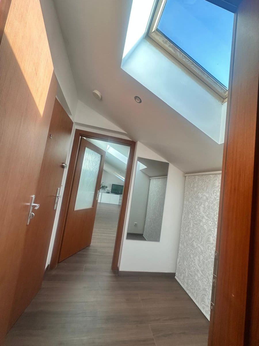 Prodej bytu 1+kk 49 m², Mladých Běchovic, Praha, Praha Prodej bytu 1+kk 49 m², Mladých Běchovic, Praha, Praha