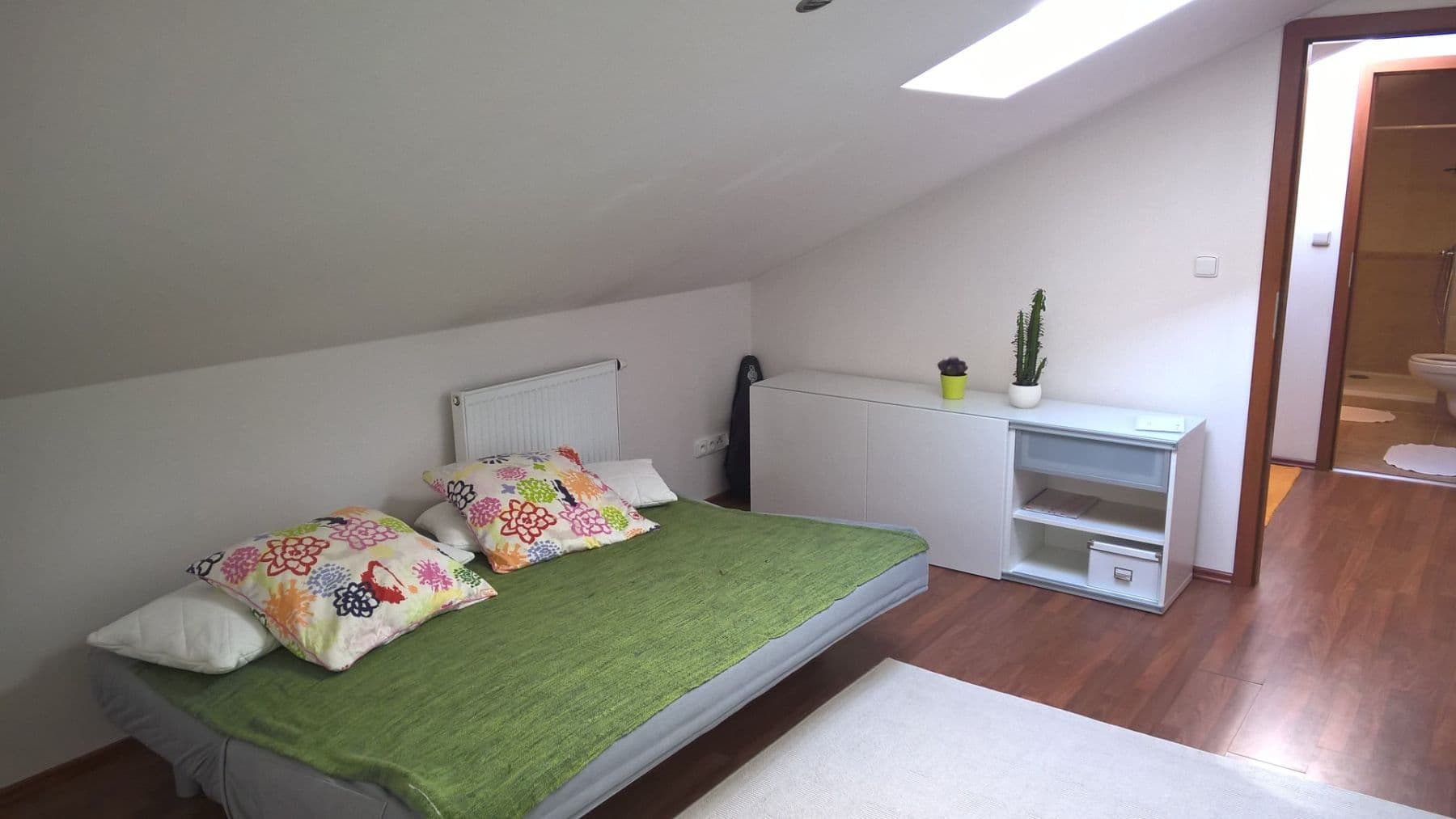 Prodej bytu 1+kk 49 m², Mladých Běchovic, Praha, Praha Prodej bytu 1+kk 49 m², Mladých Běchovic, Praha, Praha