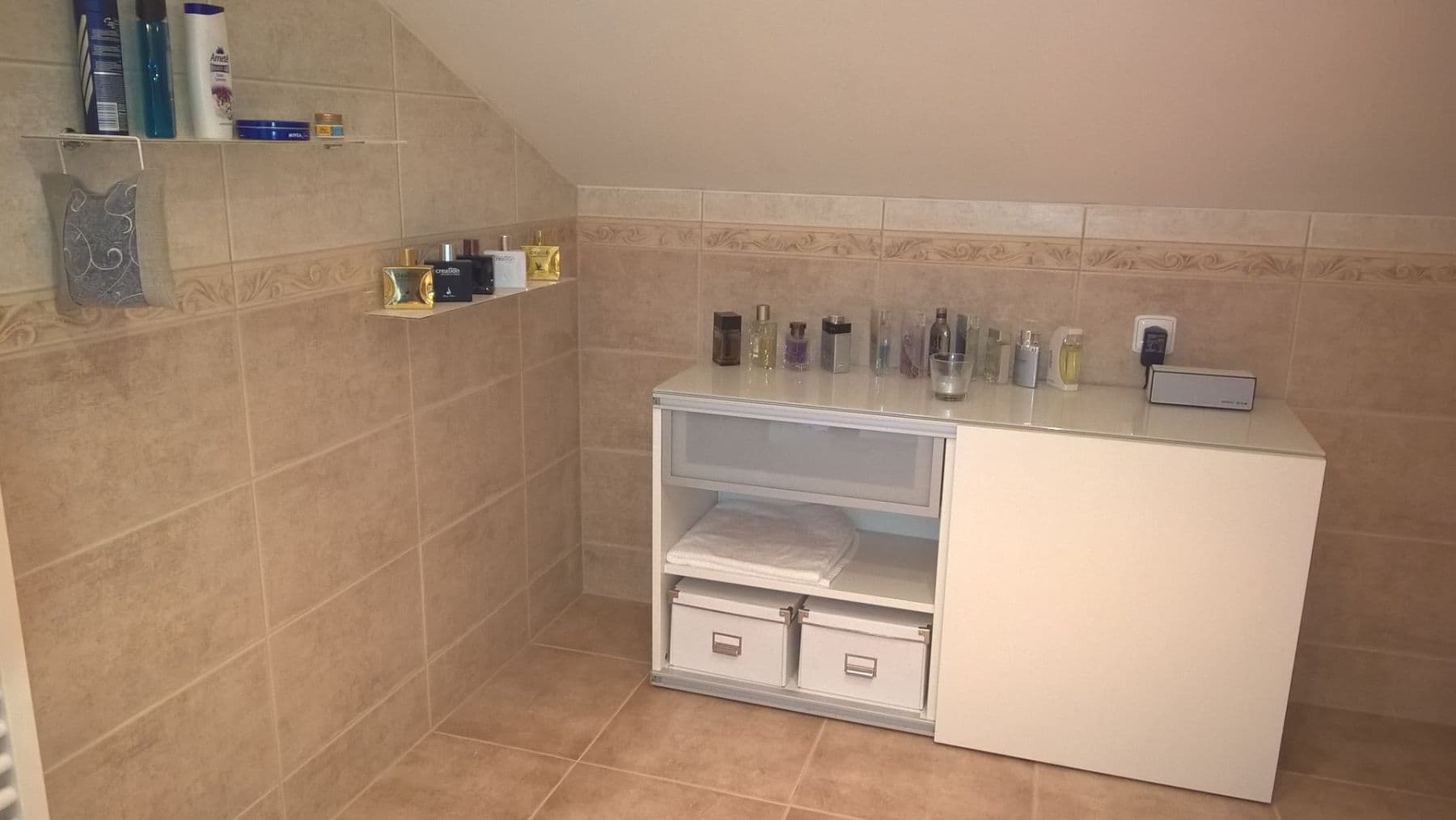 Prodej bytu 1+kk 49 m², Mladých Běchovic, Praha, Praha Prodej bytu 1+kk 49 m², Mladých Běchovic, Praha, Praha